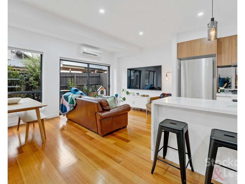 2/20A Apsley Street, Glenroy VIC 3046