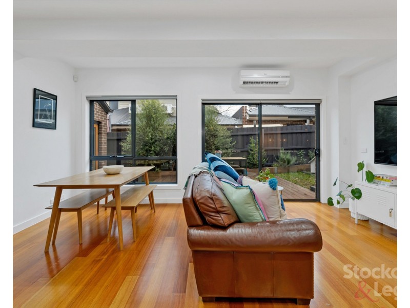 2/20A Apsley Street, Glenroy VIC 3046