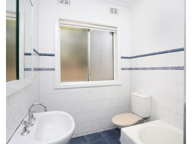 76 Everard Street, Glenroy VIC 3046