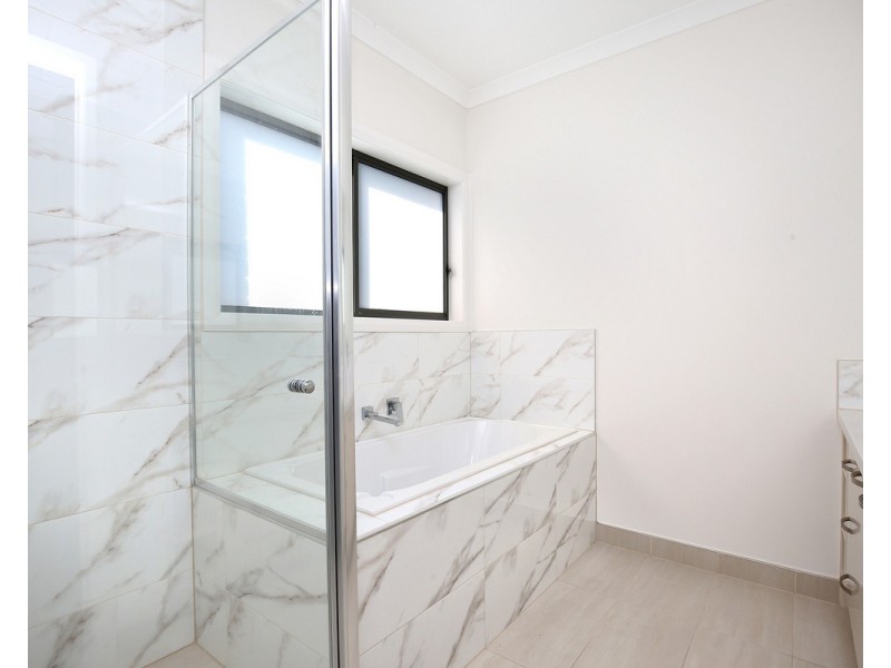 14 Faston Road, Kalkallo VIC 3064