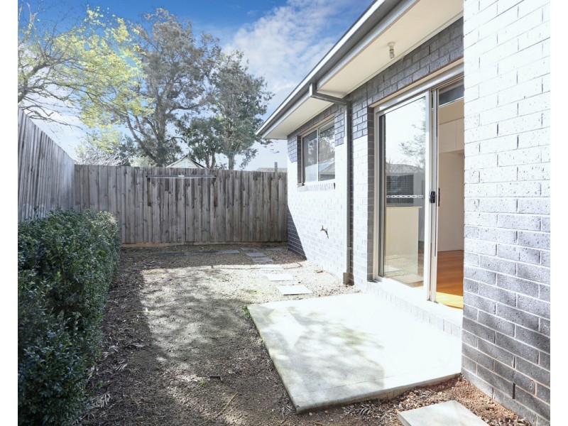 2/87 Tarana Avenue, Glenroy VIC 3046