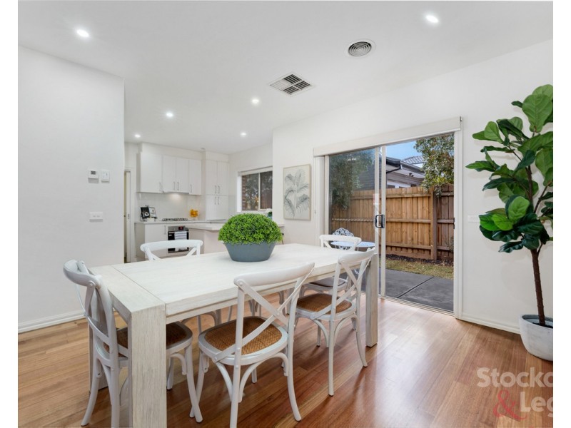 2A Malcolm Street, Oak Park VIC 3046