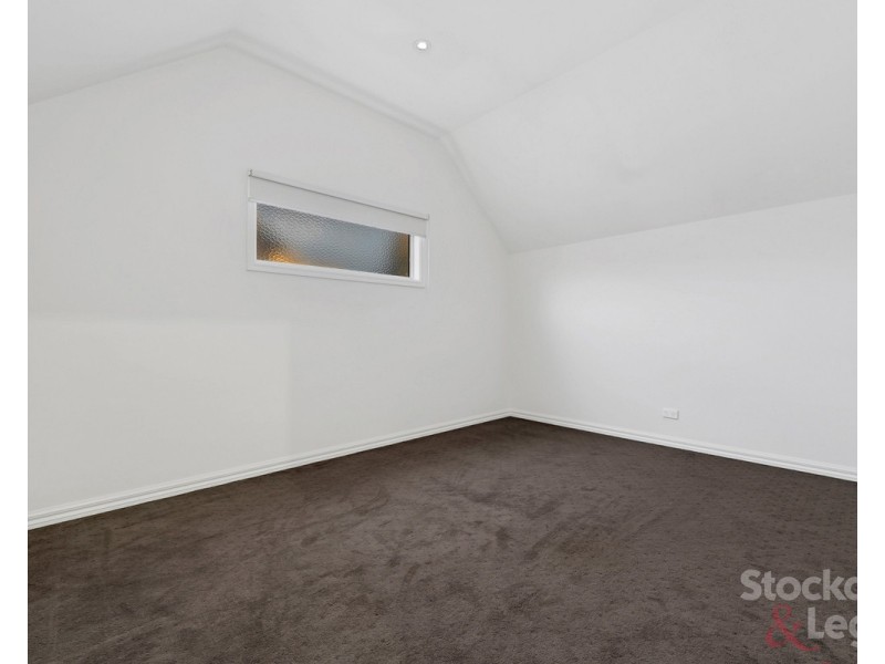2A Malcolm Street, Oak Park VIC 3046