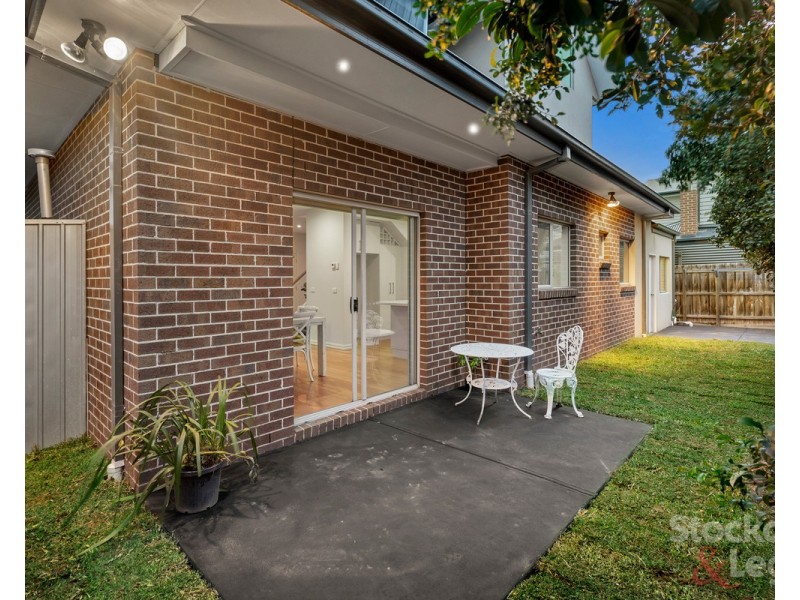 2A Malcolm Street, Oak Park VIC 3046