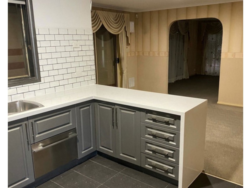 7 LAWRY Place, Meadow Heights VIC 3048