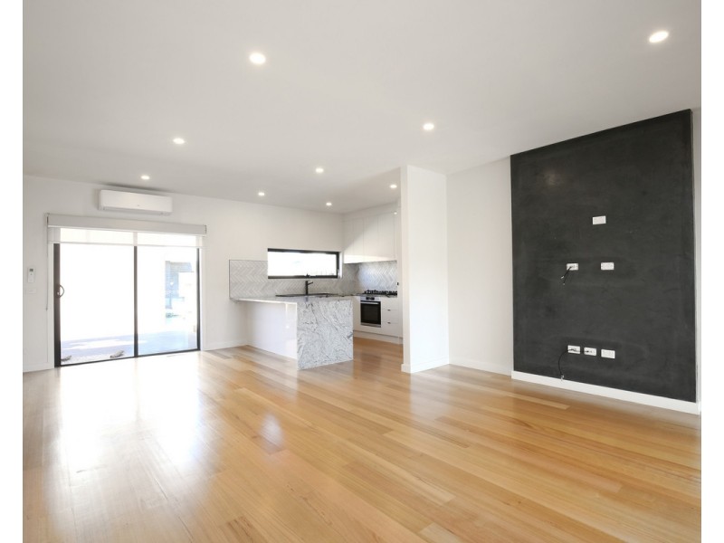 1/21 Sandra Avenue, Fawkner VIC 3060