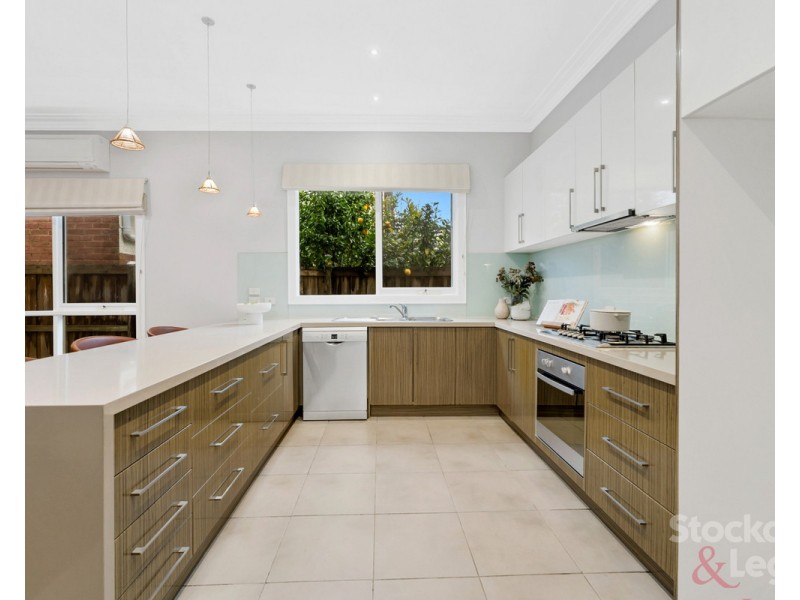 33 Arndt Road, Pascoe Vale VIC 3044