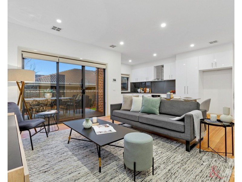 2/83 Daley Street, Glenroy VIC 3046