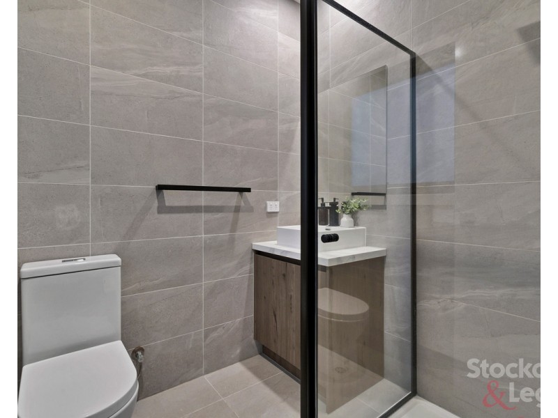 1/3 Justin Avenue, Glenroy VIC 3046