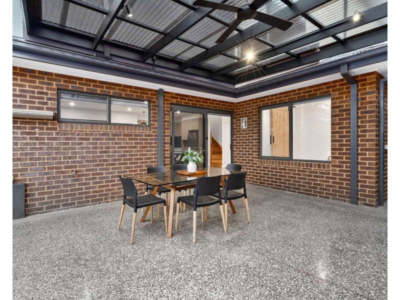 1/3 Justin Avenue, Glenroy VIC 3046