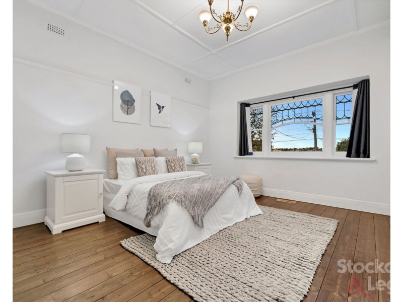 283 Pascoe Vale Road, Essendon VIC 3040