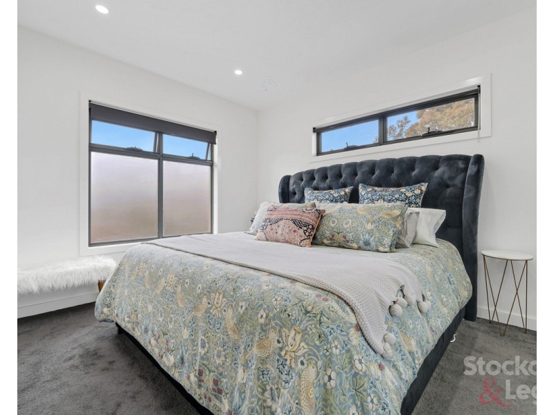 2/80 Glen Street, Glenroy VIC 3046