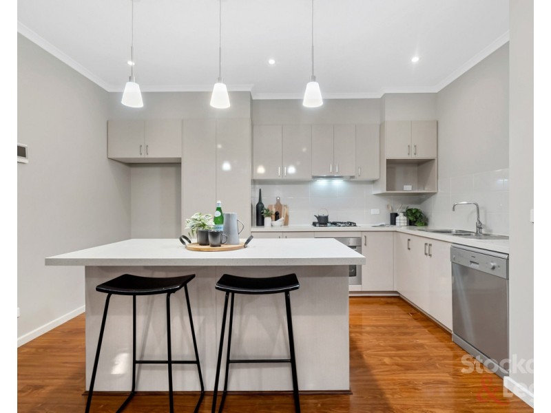 3/44 Gladstone Parade, Glenroy VIC 3046