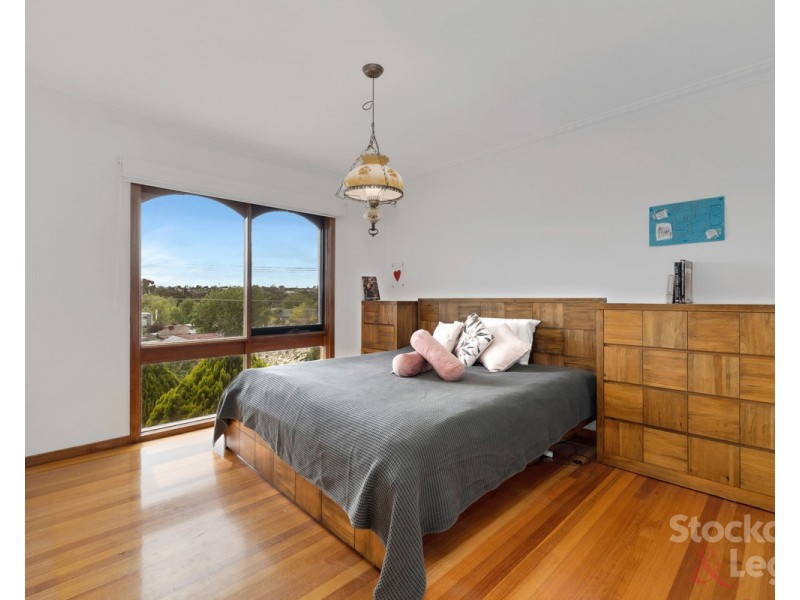 39 Willonga Street, Strathmore VIC 3041