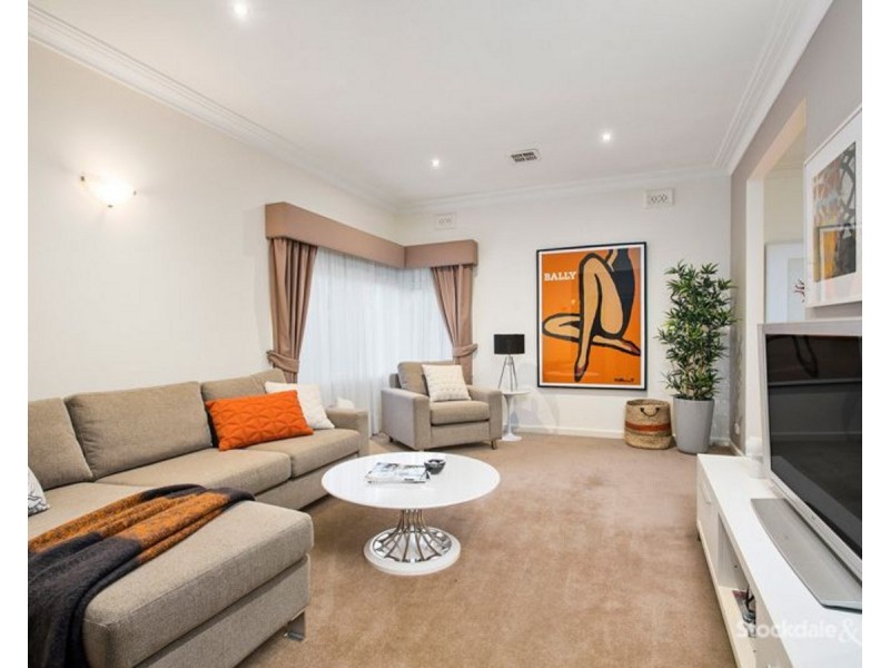 11 Langton Street, Glenroy VIC 3046
