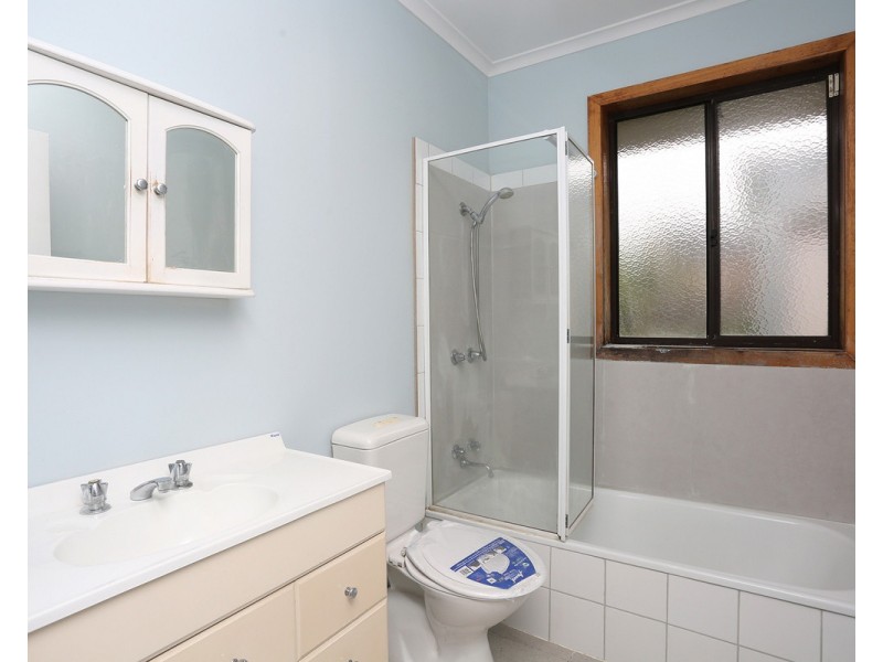 50 Sunset Boulevard, Jacana VIC 3047