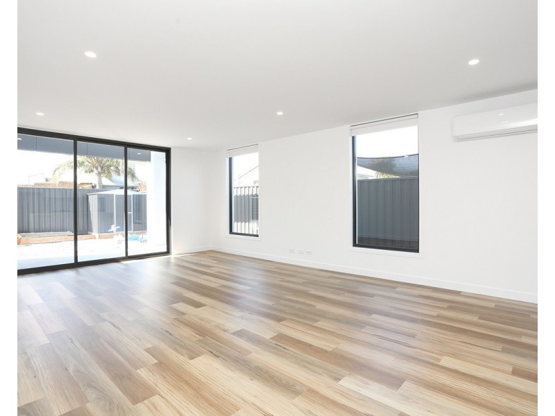 16 Shaw Street, Niddrie VIC 3042