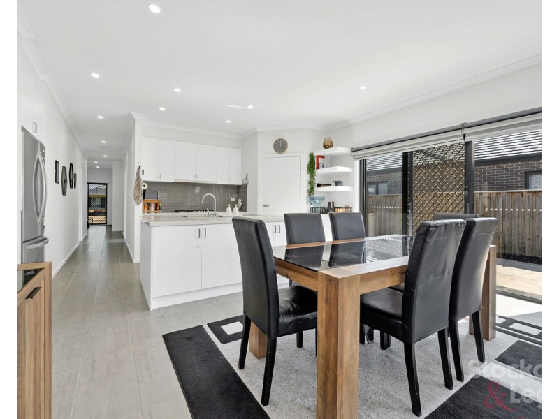 468 Brookfield Boulevard, Mickleham VIC 3064