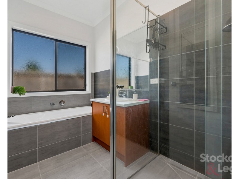 468 Brookfield Boulevard, Mickleham VIC 3064