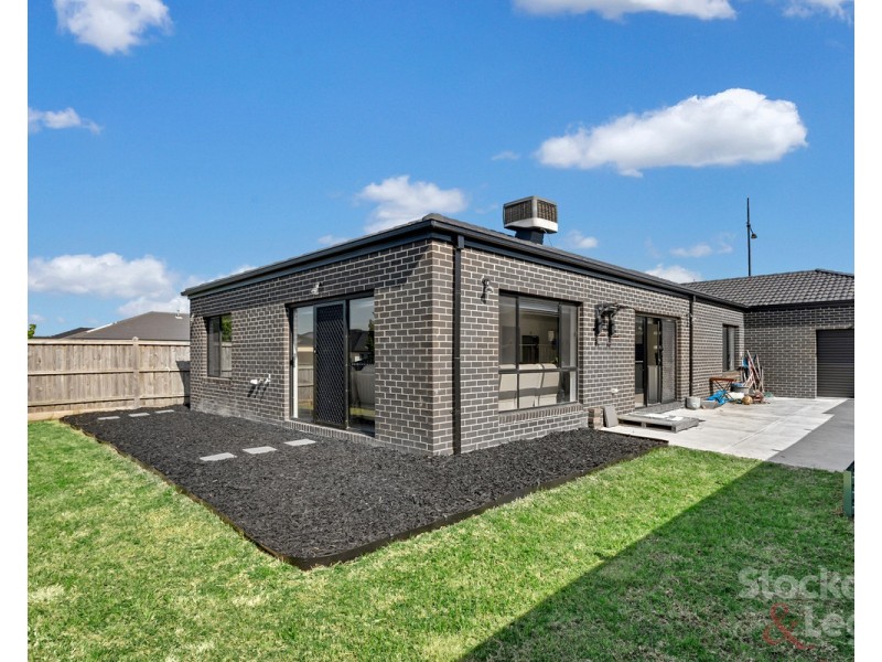 468 Brookfield Boulevard, Mickleham VIC 3064