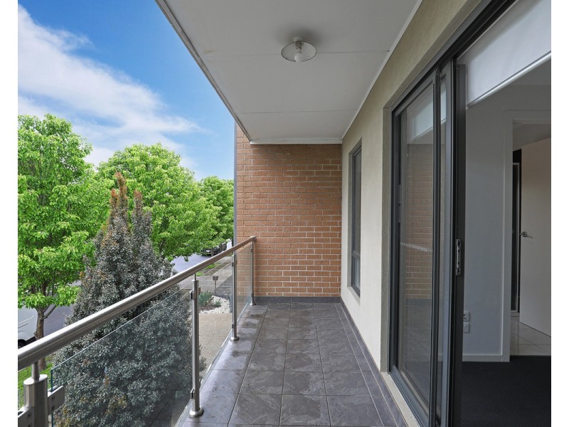 16 Brunswick Crescent, Craigieburn VIC 3064