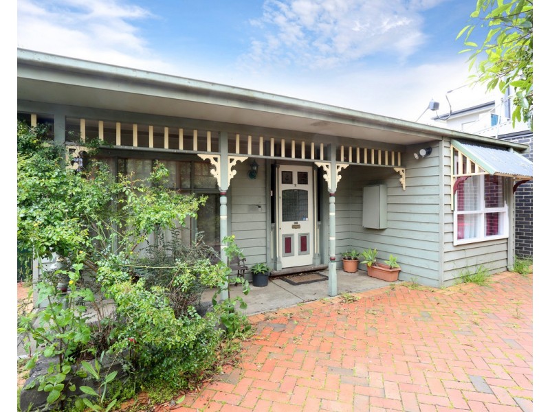 2 Warwick Road, Pascoe Vale VIC 3044