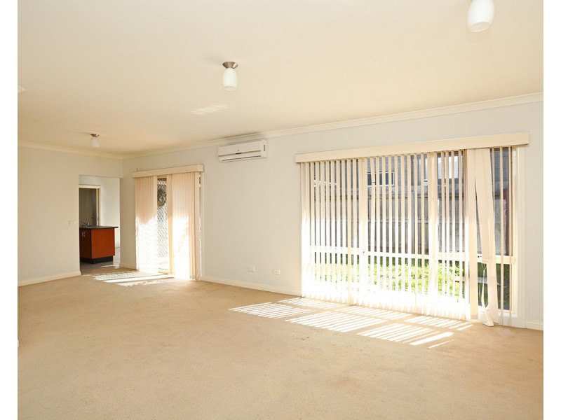 19 Hubert Avenue, Glenroy VIC 3046