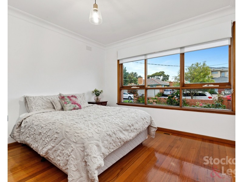 2A Warana Court, Glenroy VIC 3046
