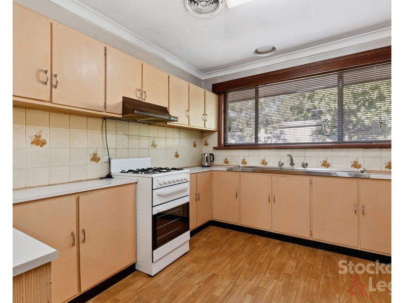 2 Moonee Boulevard, Glenroy VIC 3046