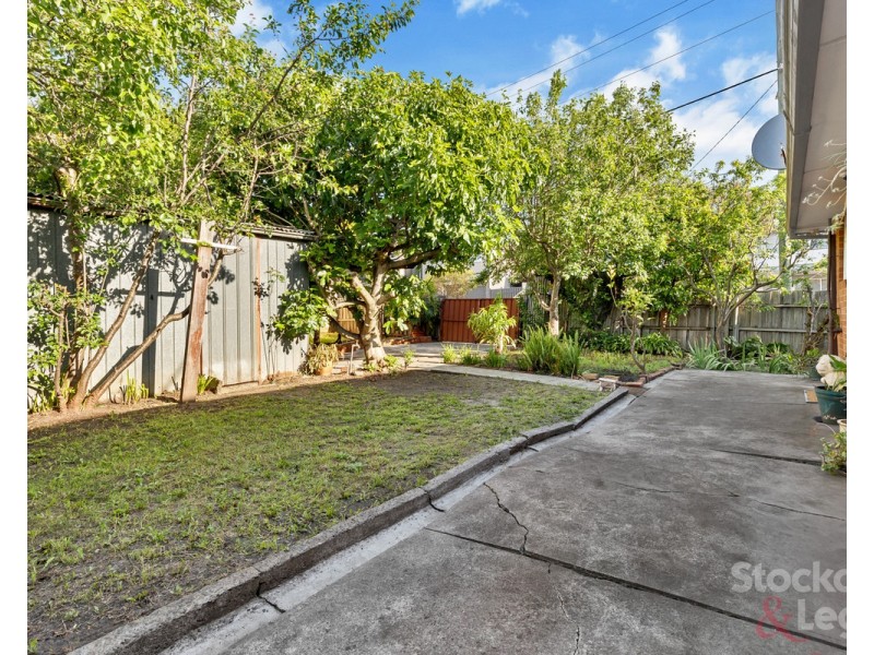 2 Moonee Boulevard, Glenroy VIC 3046