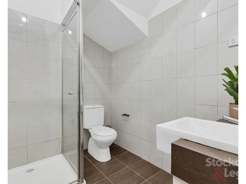 2/101 Plumpton Avenue, Glenroy VIC 3046