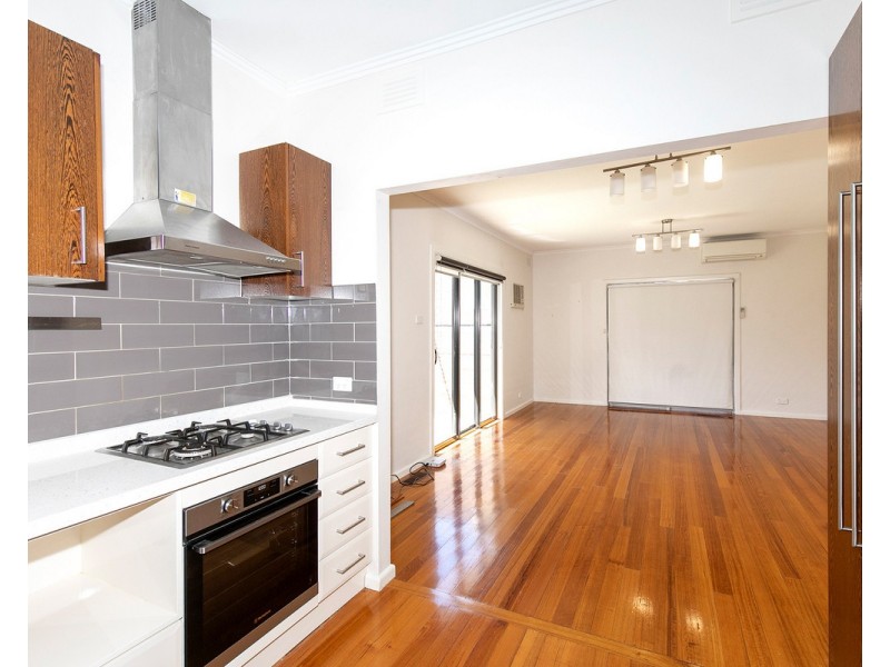 1/14 Hubert Avenue, Glenroy VIC 3046