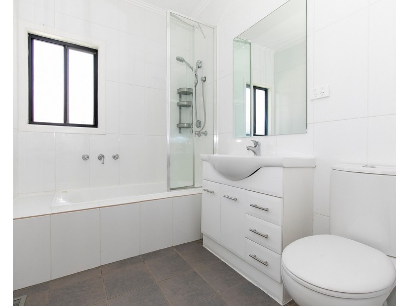 1/14 Hubert Avenue, Glenroy VIC 3046