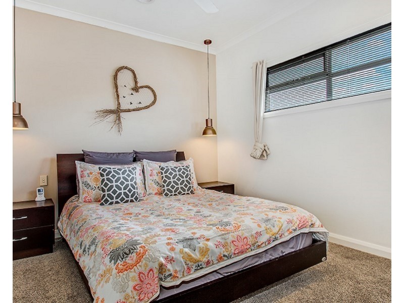 2/19 Maude Avenue, Glenroy VIC 3046
