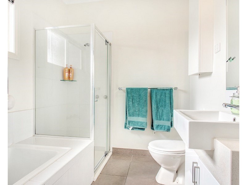 2/19 Maude Avenue, Glenroy VIC 3046