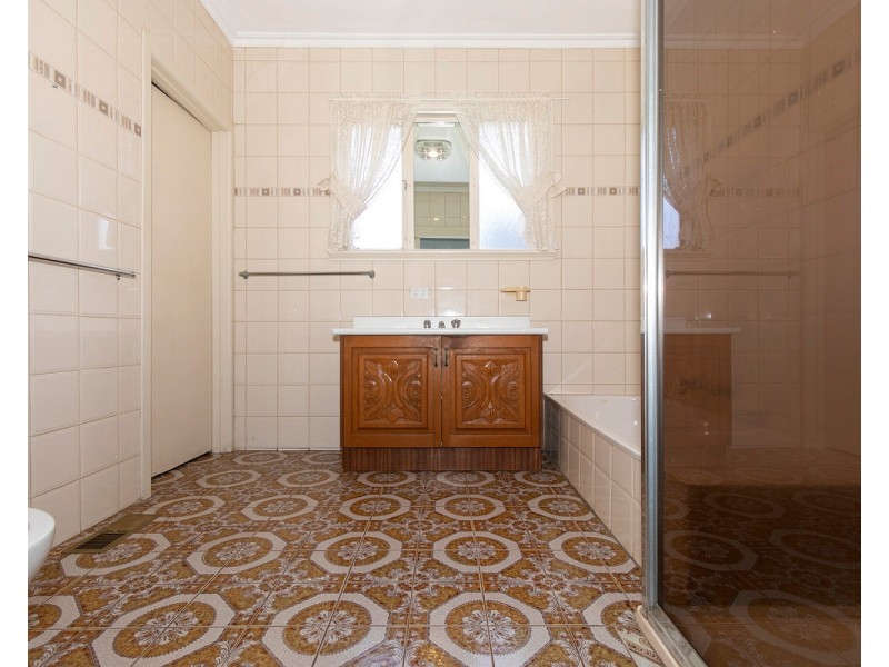 17 Belair Avenue, Glenroy VIC 3046