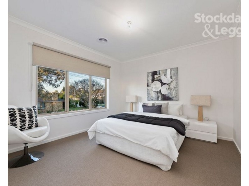 9a St James Street, Hadfield VIC 3046