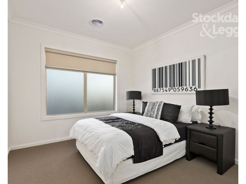 9a St James Street, Hadfield VIC 3046