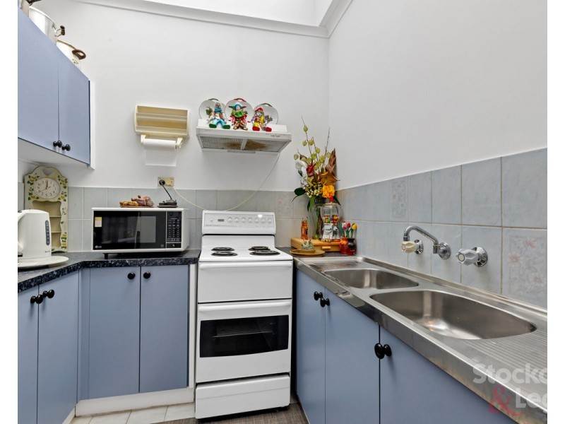 4/62 Snell Grove, Oak Park VIC 3046