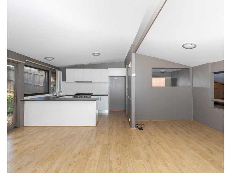 48 Devereaux Street, Oak Park VIC 3046
