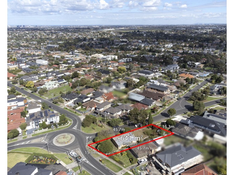 1 Plumpton Avenue, Glenroy VIC 3046