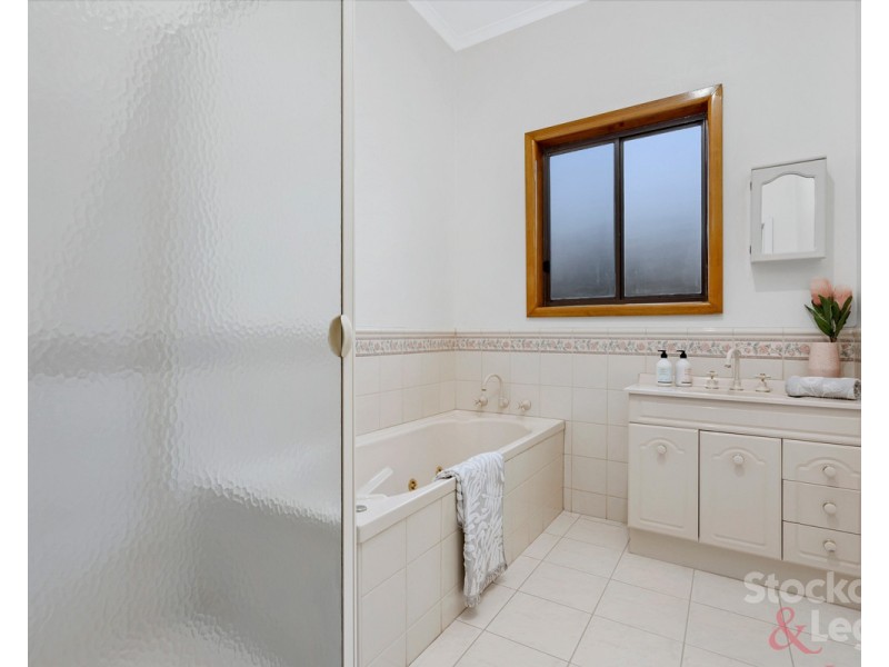 14 Dromana Street, Glenroy VIC 3046