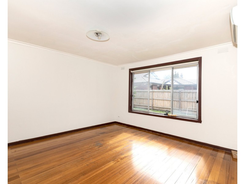 3/11 Logan Street, Glenroy VIC 3046