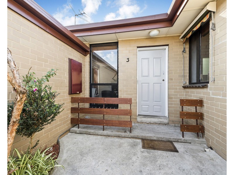 3/18 Hartington Street, Glenroy VIC 3046