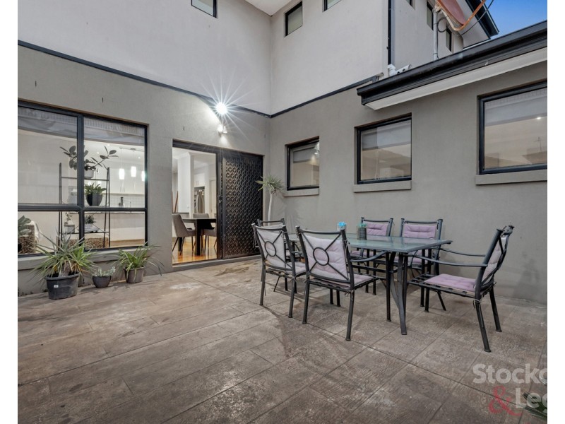 70 Trevannion Street, Glenroy VIC 3046