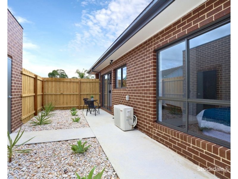 2/76 Hubert Avenue, Glenroy VIC 3046