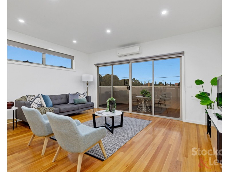 2/33 William Street, Glenroy VIC 3046