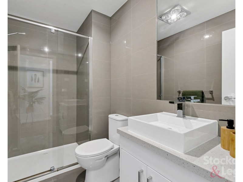 2/33 William Street, Glenroy VIC 3046