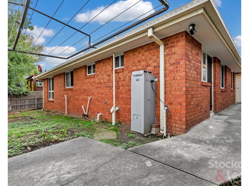 6A Care Close, Meadow Heights VIC 3048