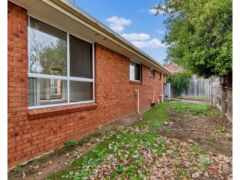 6A Care Close, Meadow Heights VIC 3048